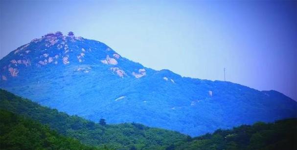 畅游以太白顶，尽揽美景之宠（百姿青山隐林间，徜徉绝世美景间）